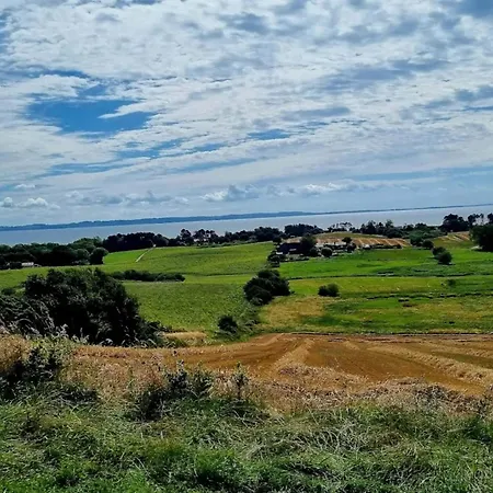 Сasa de vacaciones Luxury Oasis In Pot Strandby-by Traum