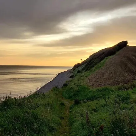 Luxury Oasis In Pot Strandby-by Traum Сasa de vacaciones