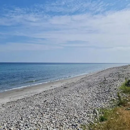 Luxury Oasis In Pot Strandby-by Traum *