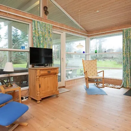 Luxury Oasis In Pot Strandby-by Traum