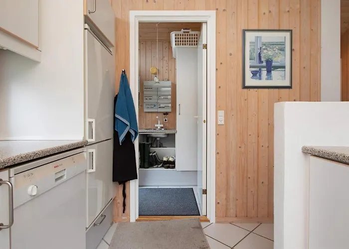 Дом отдыха Luxury Oasis In Pot Strandby-by Traum *