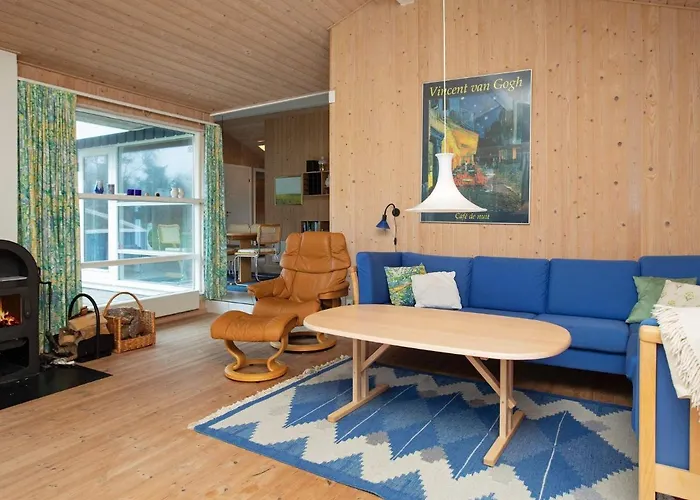 Дом отдыха Luxury Oasis In Pot Strandby-by Traum
