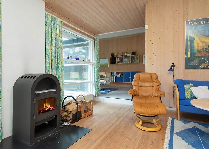 Luxury Oasis In Pot Strandby-by Traum Дом отдыха Tjorneholm